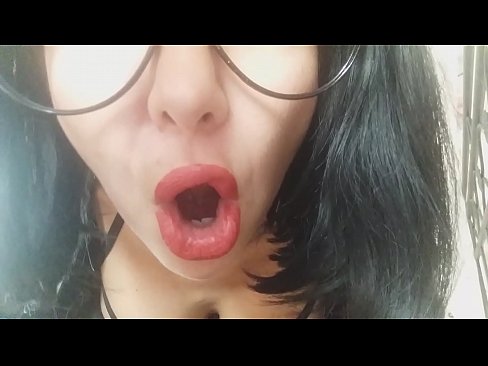 ❤️ Sayang, ibu tirimu tidak mengizinkanmu pergi ke sekolah hari ini... Aku sangat membutuhkanmu... ☑ Sex pada kami ️❤
