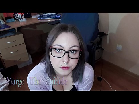 ❤️ Sexy Girl with Glasses Sucks Dildo Deeply on Camera ☑  Sex pada kami ️❤